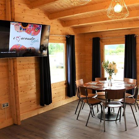 Inviting 3-Bedroom Lodge In Ashton Under Hill Evesham Exterior foto