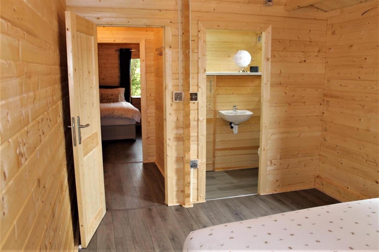 Inviting 3-Bedroom Lodge In Ashton Under Hill Evesham Exterior foto